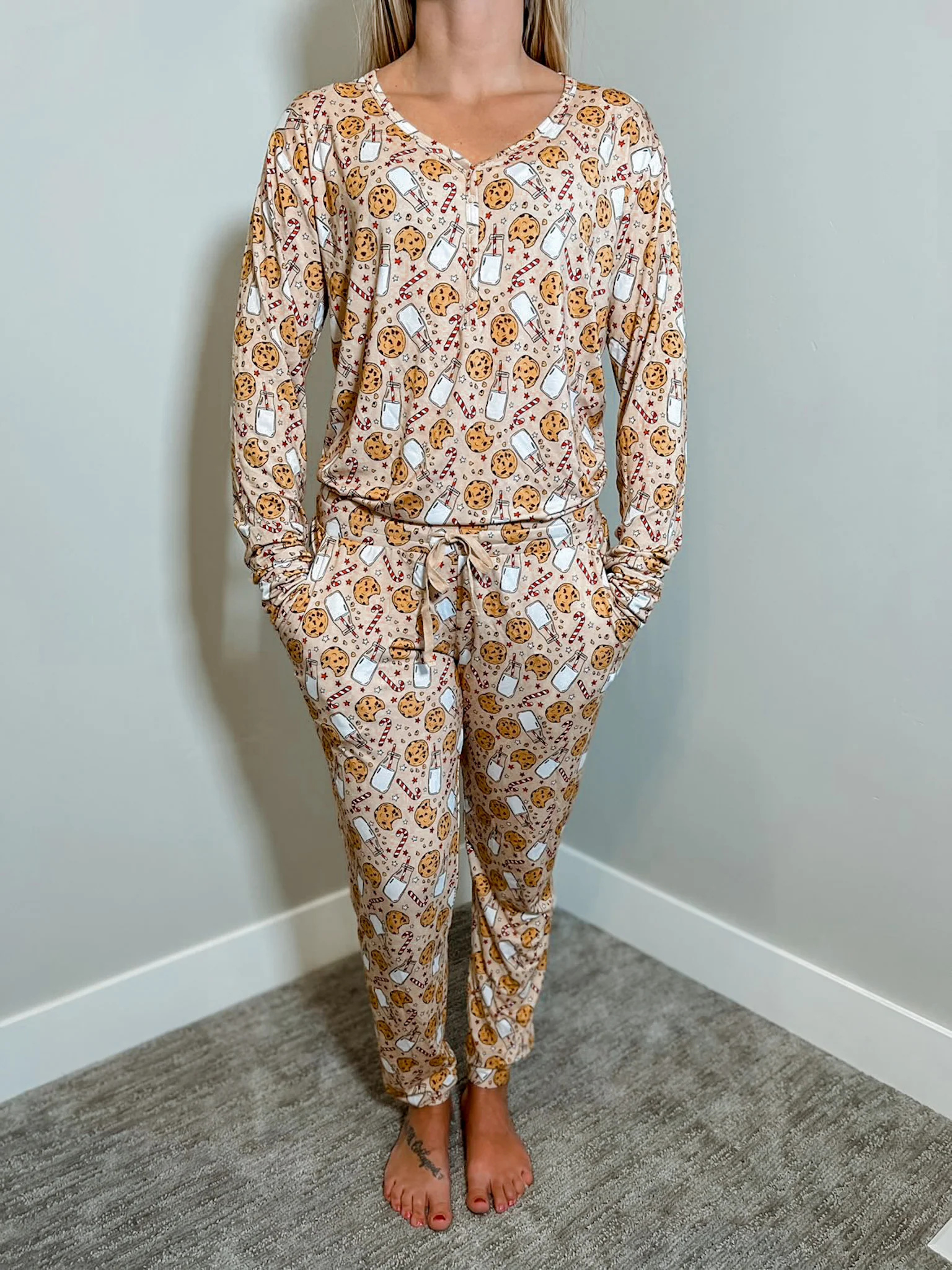 SANTAS COOKIES WOMEN'S DREAM TOP - Image 3