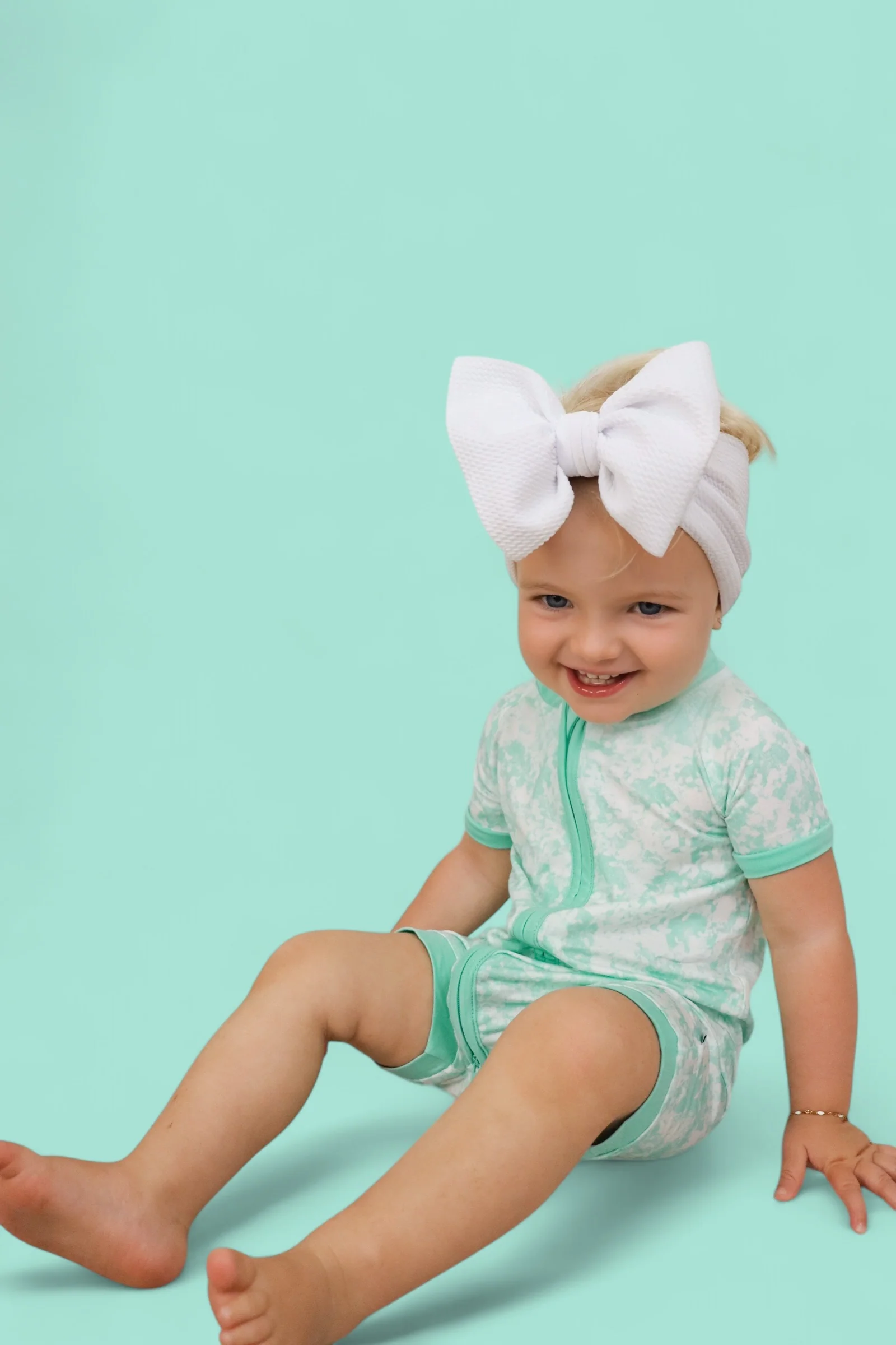 SEAFOAM TIE DYE DREAM SHORTIE - Image 13