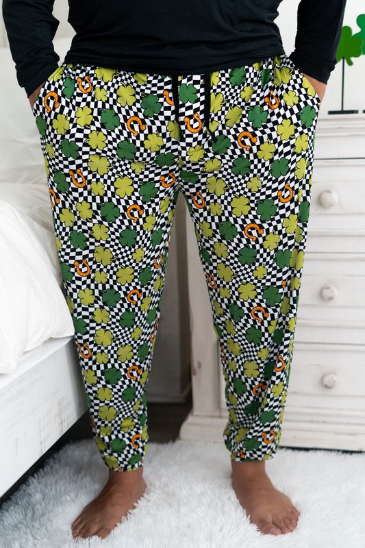 SHAMROCKIN CHECKS MEN'S DREAM JOGGER SET - Image 3
