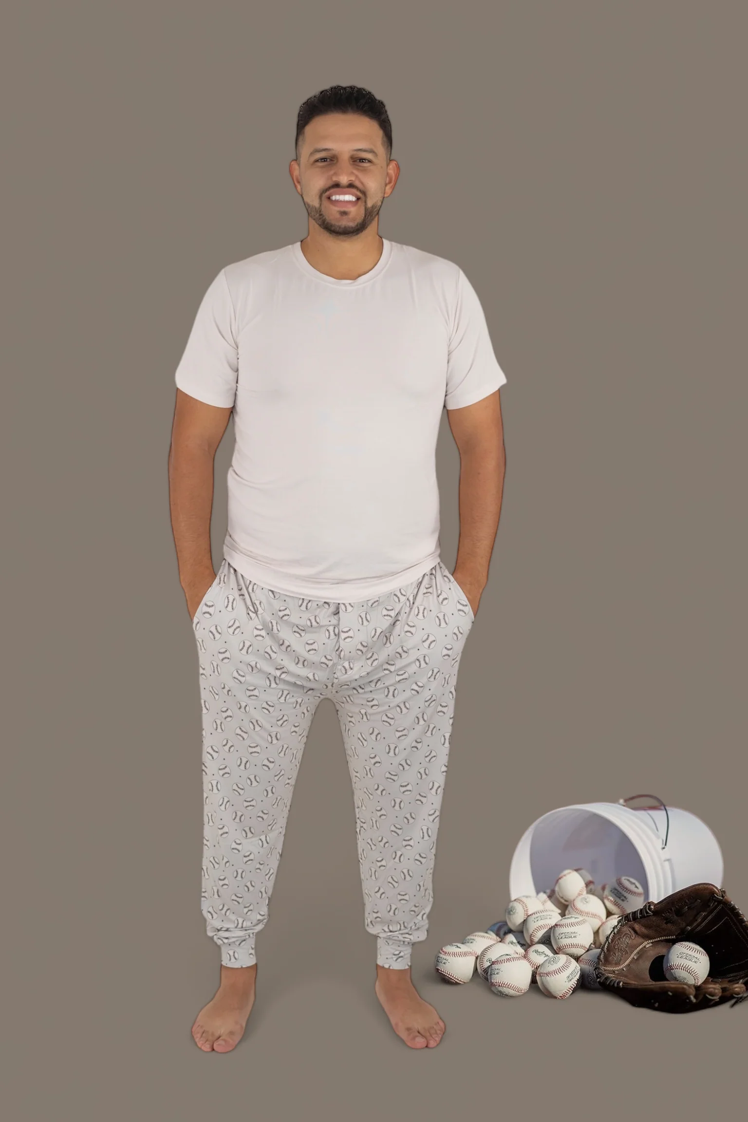 SWING FOR THE STARS SHORT SLEEVE MEN'S DREAM JOGGER SET - Image 4