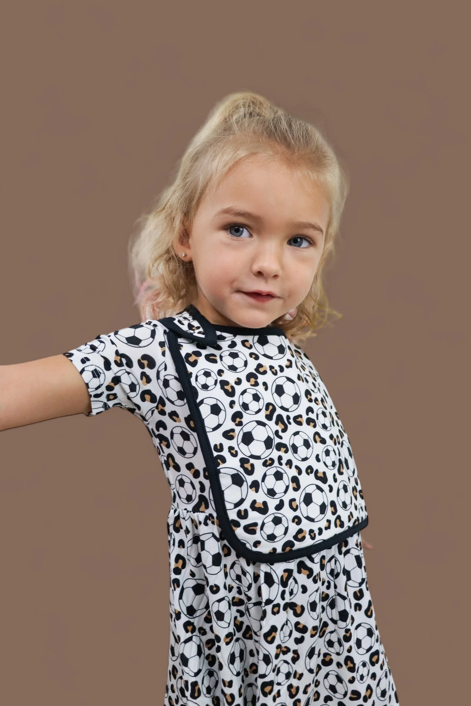 WILD GOALS DREAM BABY BIB - Image 8